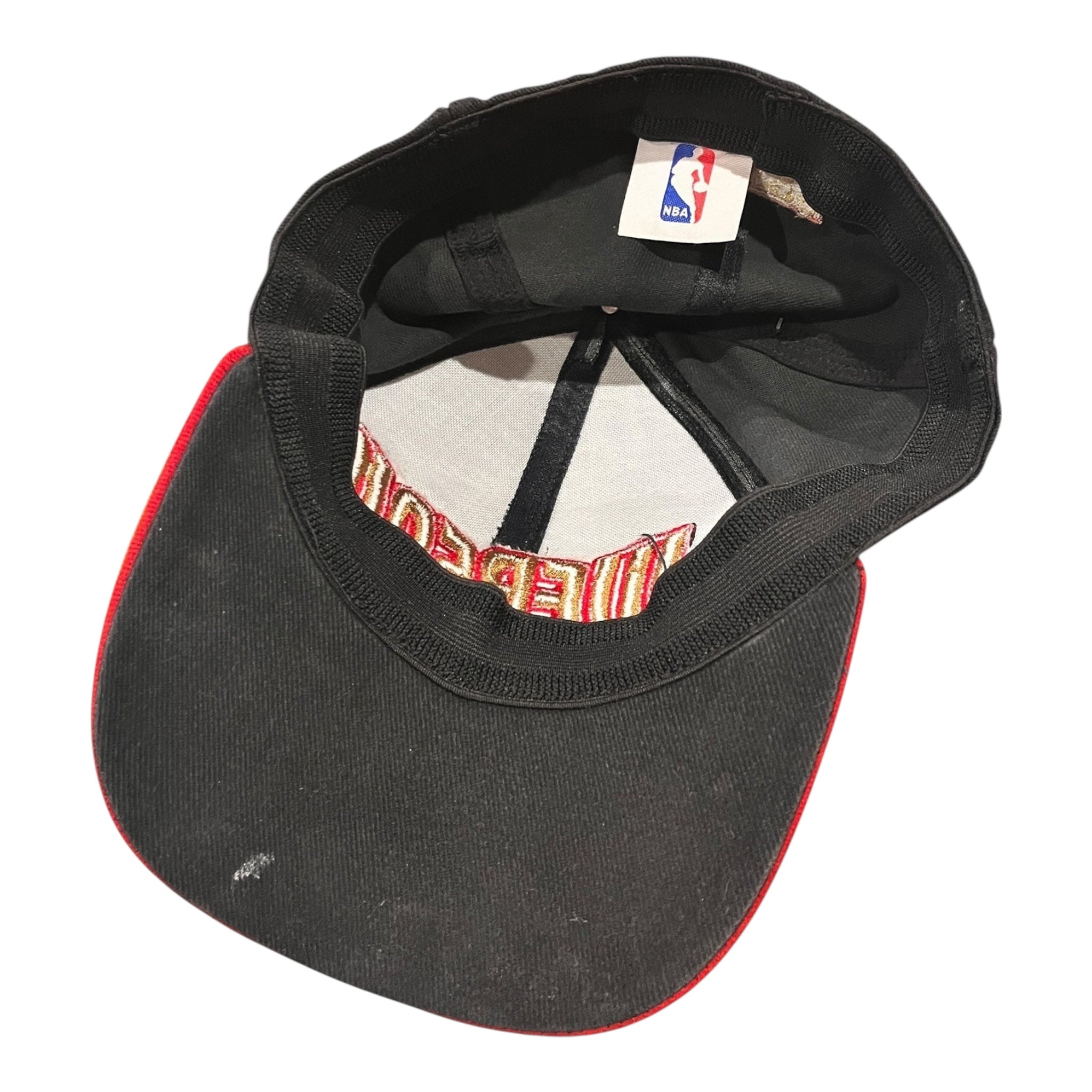 Vintage Allen Iverson Philadelphia 76ers Hat, Flexfit