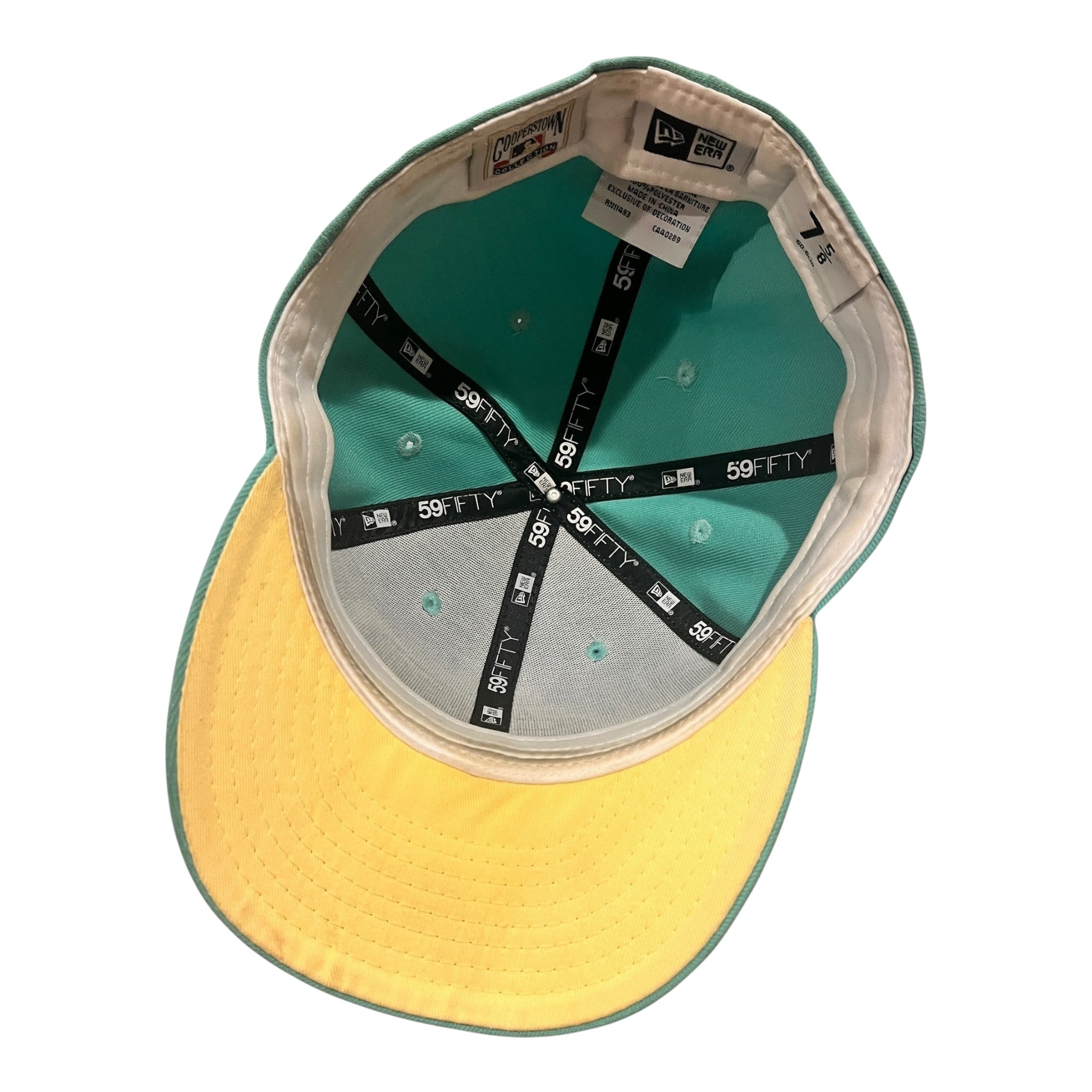 Vintage Tampa Bay Devil Rays Fitted Hat